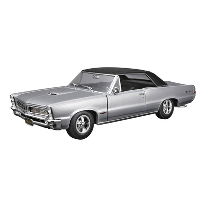 1:18 SE 1965 Pontiac GTO Die-Cast Model